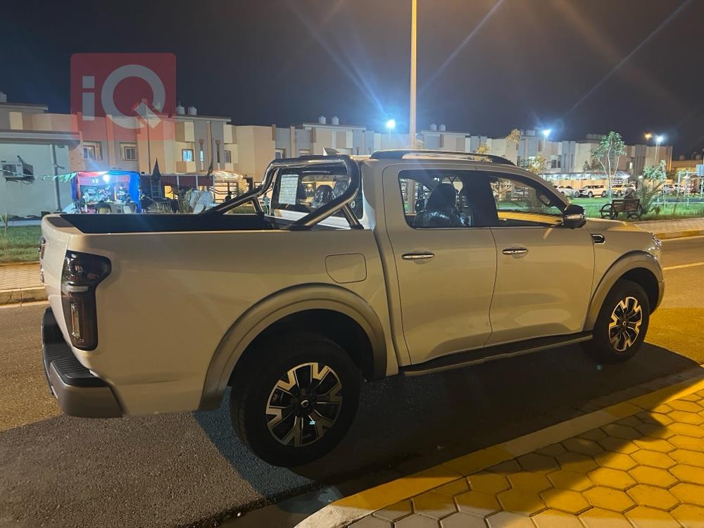 Poer Double Cab